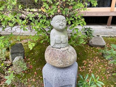 東福寺霊源院のわらべ地蔵（京都市東山区）