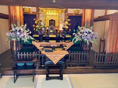 東福寺塔頭霊源院の本堂